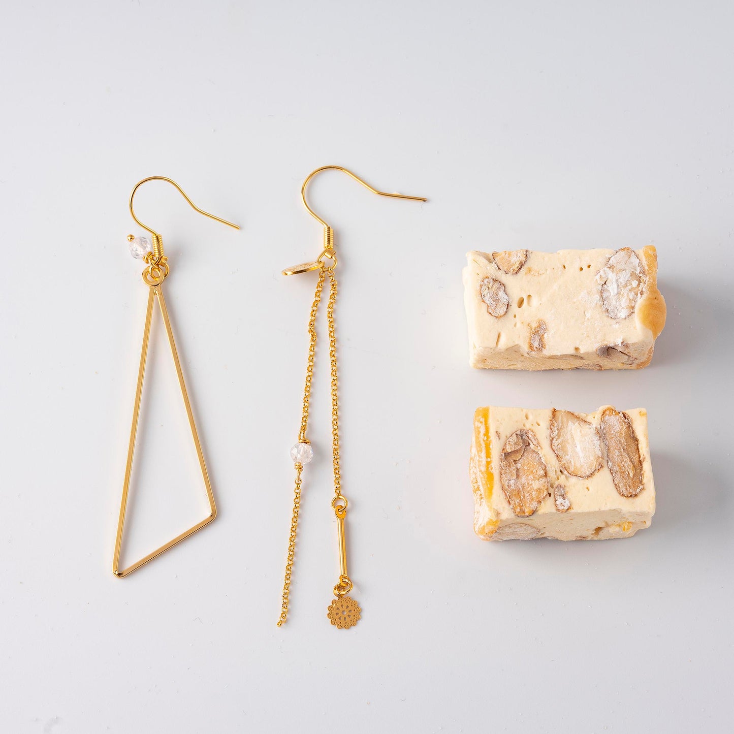 ISA25 - EARRINGS