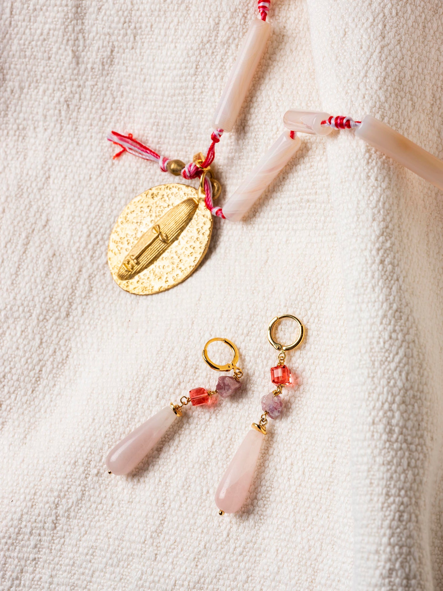 TOTEM 24 - KETTING