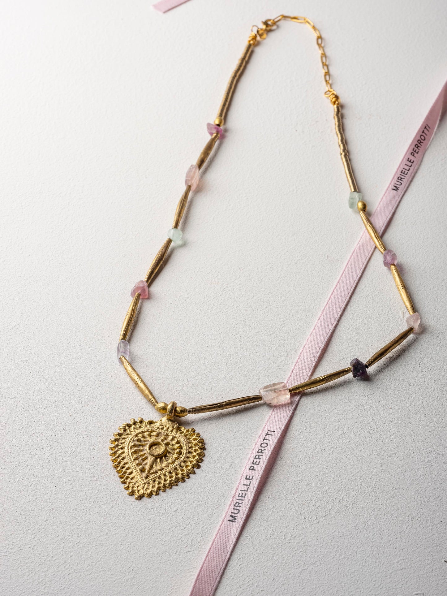 TOTEM/c - COLLIER