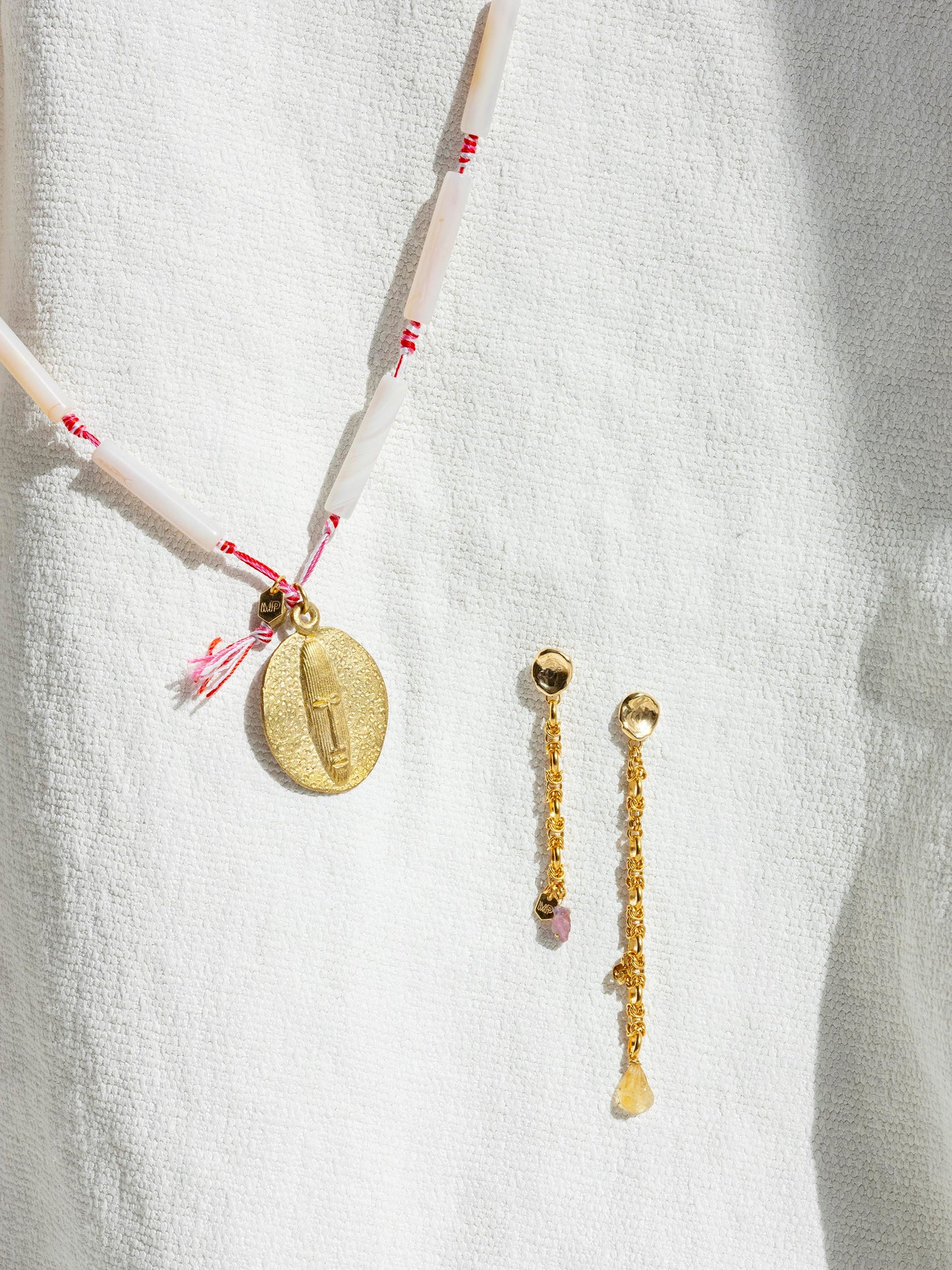 TOTEM 24 - KETTING