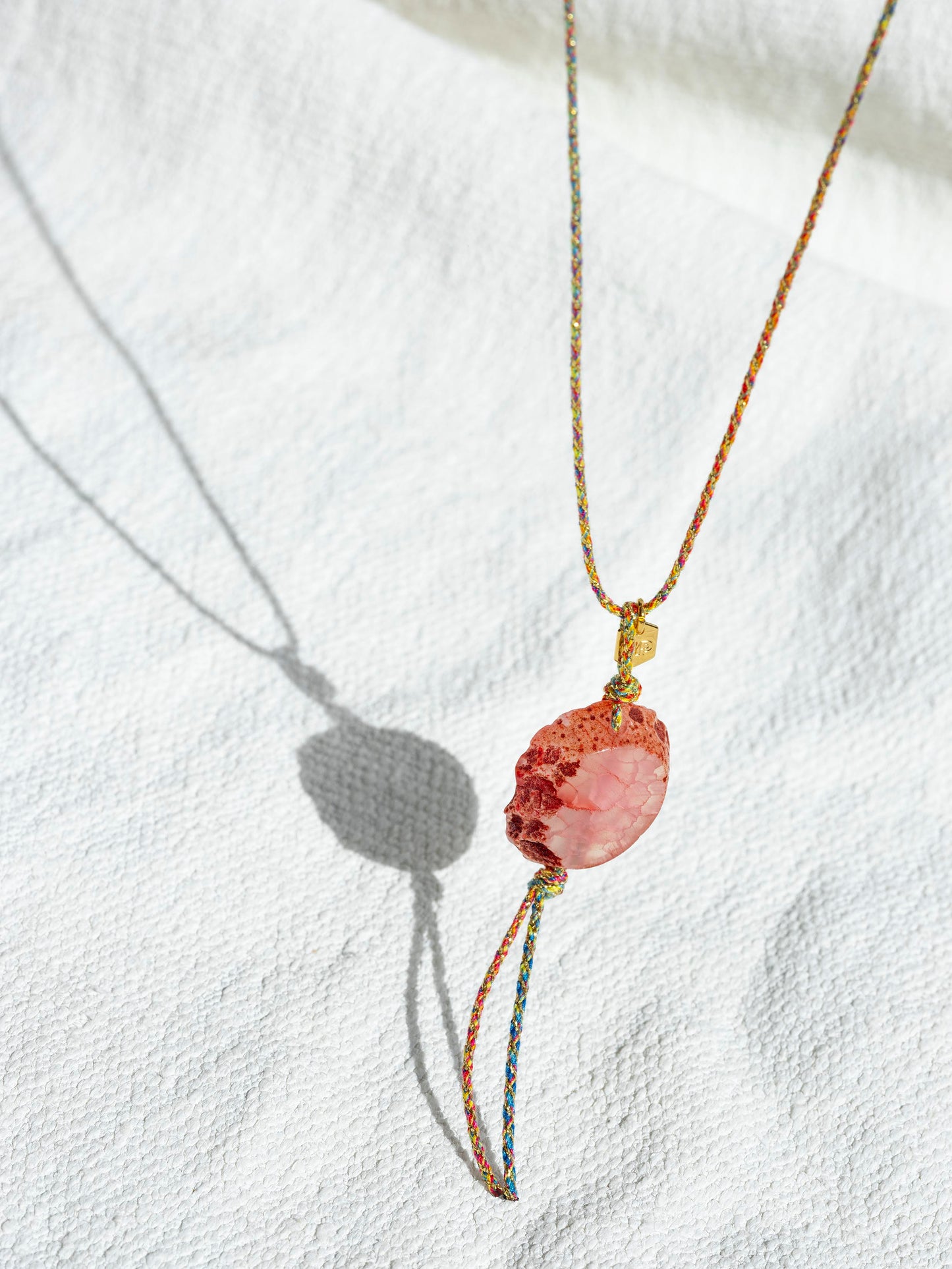 SHOW - NECKLACE