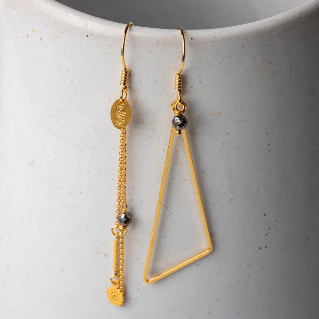 ISA24 - EARRINGS