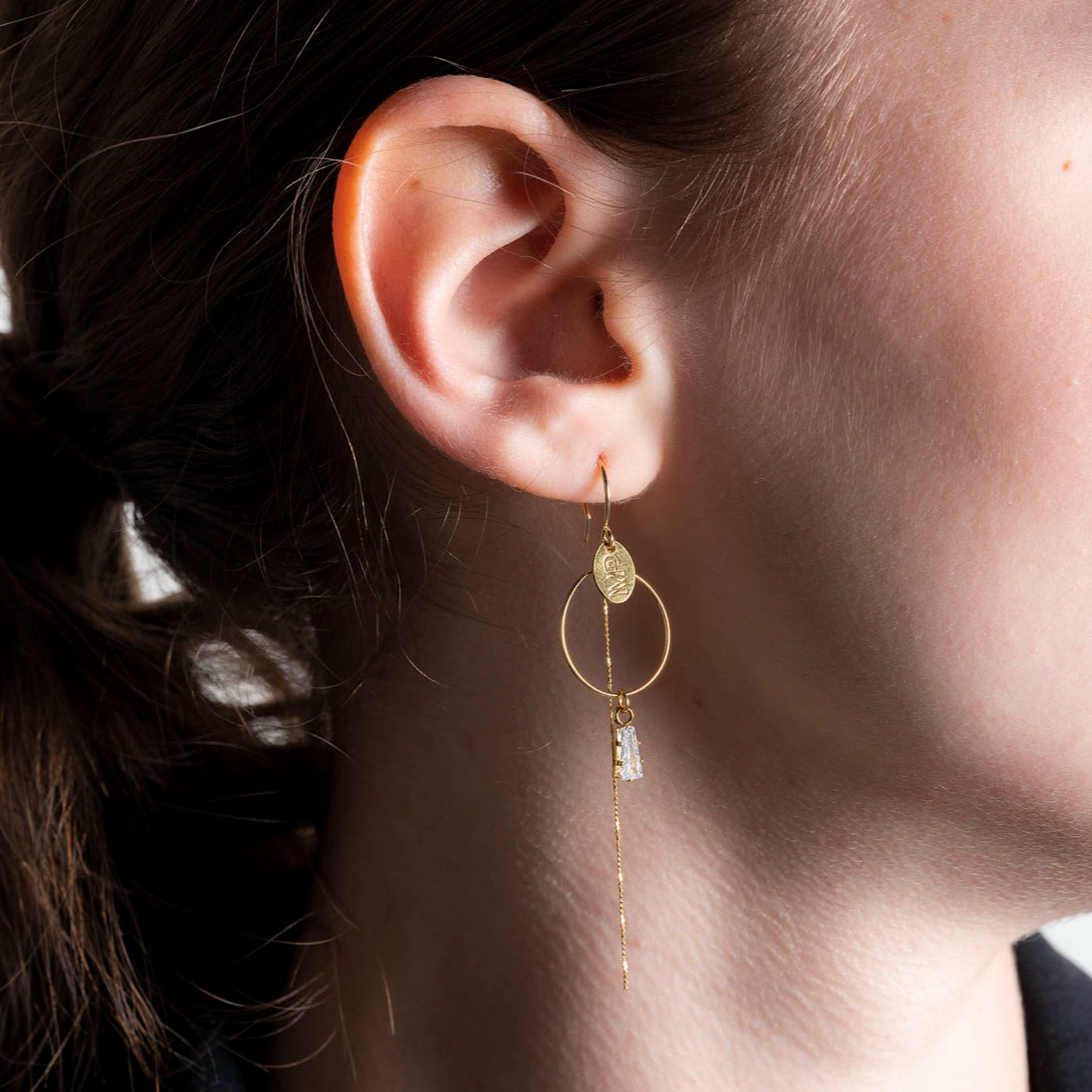 VENUS - EARRINGS
