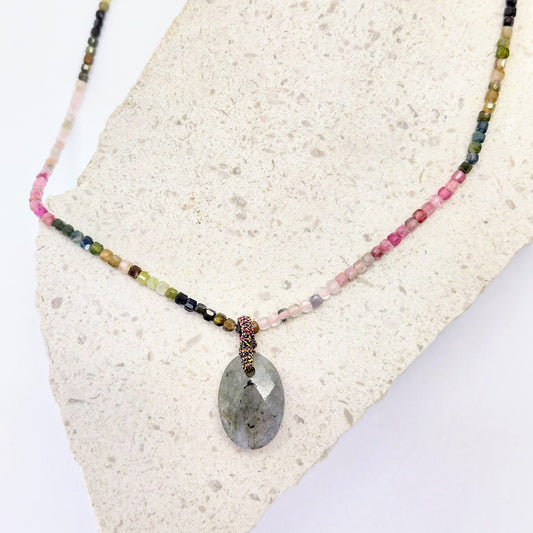 CLYDE - NECKLACE