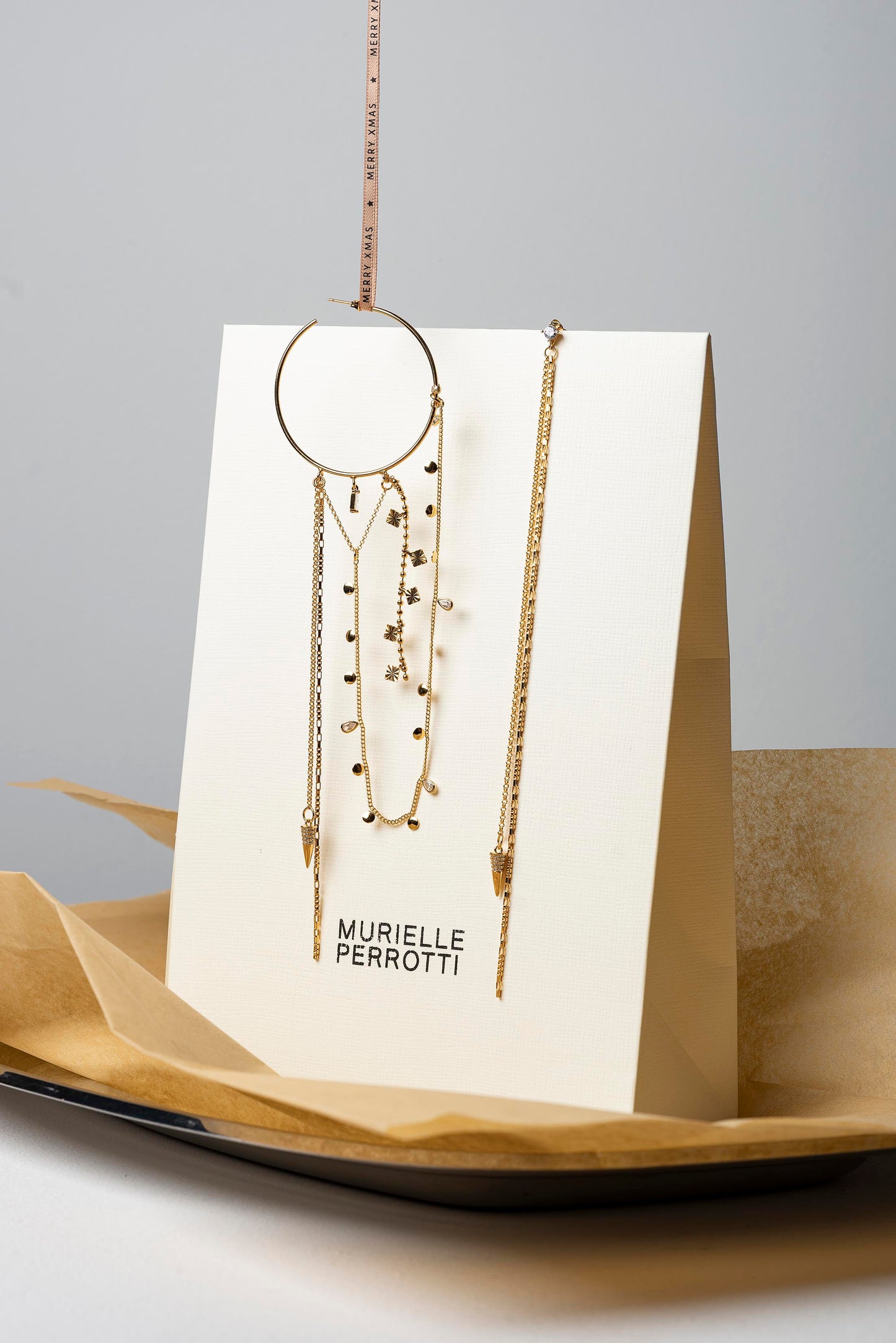 SUPERFLU - OORBELLEN