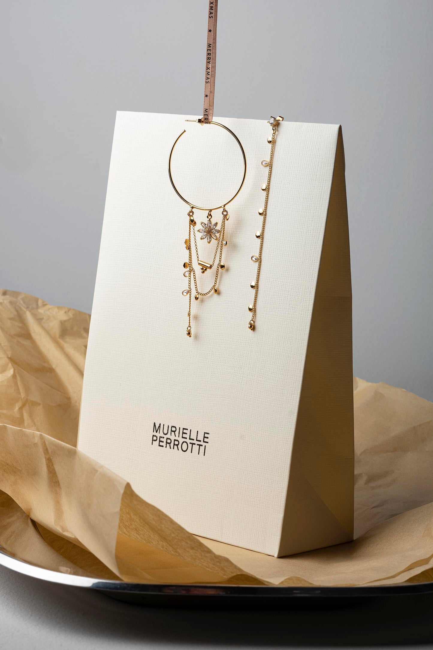 SUPERFLU - OORBELLEN